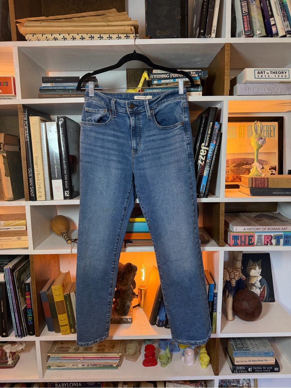 Levi's Women's 725 Bootcut Medium Blue Wash New without tags